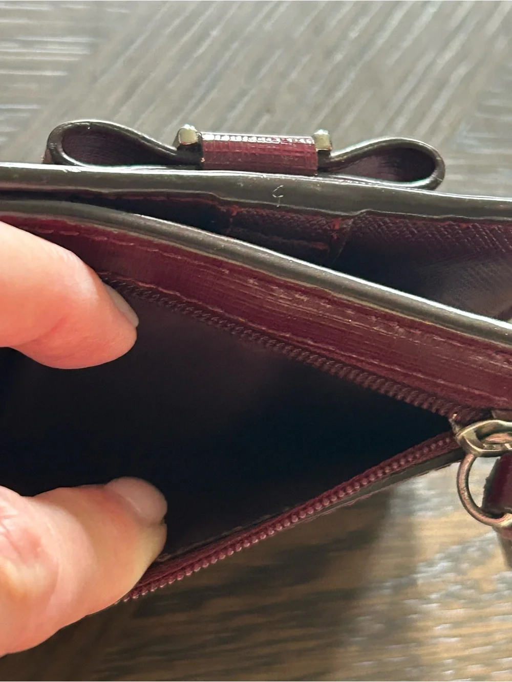 Coach Darcy Bow Saffiano Leather Wallet Burgandy GREAT CONDITION